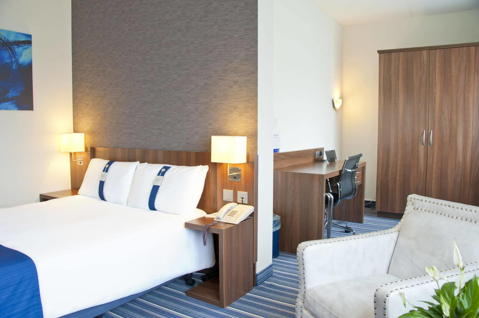 Hotel Port Of Moerdijk Eksteriør billede