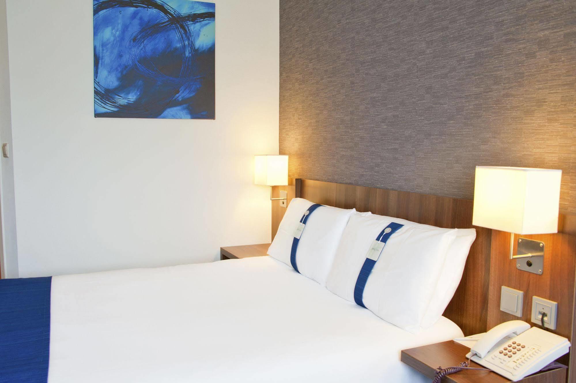 Hotel Port Of Moerdijk Eksteriør billede